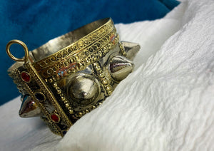 KUCHI CUFFS